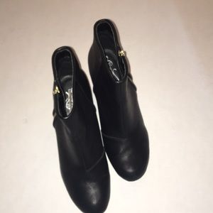 UNLISTED BLACK BOOTIES